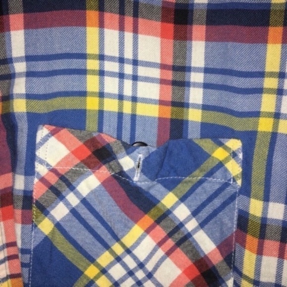 American Eagle Classic Fit Plaid Button Down - Picture 2 of 6
